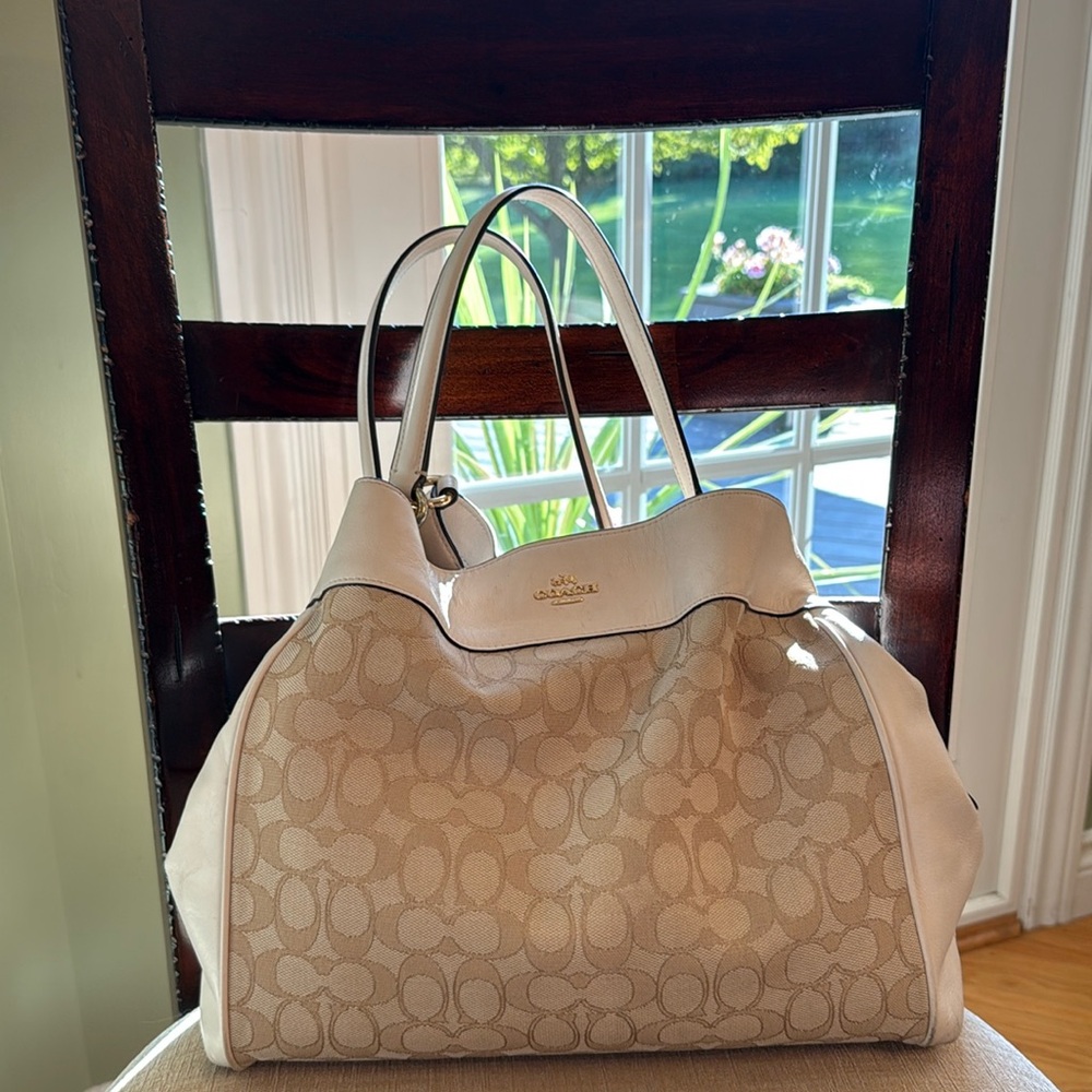 Coach Beige and Cream Shoulder Bag